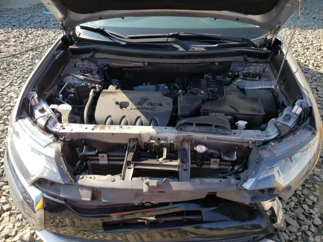 Photo 12 from auction – 2016 MITSUBISHI OUTLANDER with VIN JA4AD2A34GZ044855