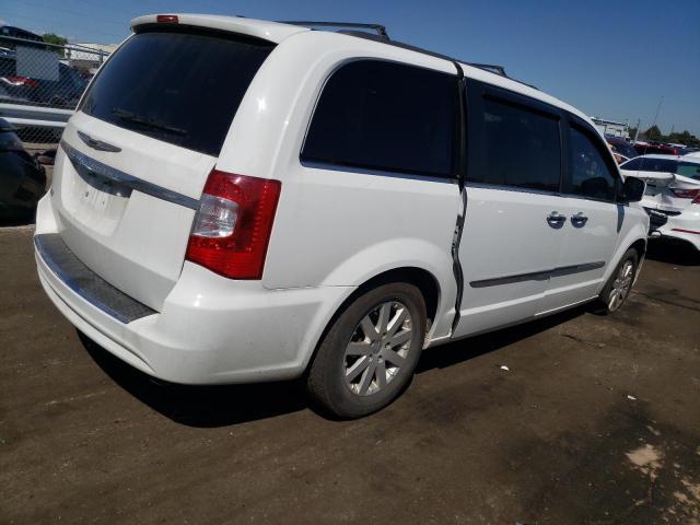 Photo 3 from auction – 2016 CHRYSLER TOWN & COU with VIN 2C4RC1BG4GR104148