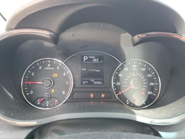 Photo 9 from auction – 2017 KIA FORTE LX with VIN 3KPFK4A77HE078334