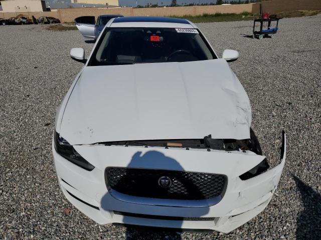 Photo 5 from auction – 2018 JAGUAR XE with VIN SAJAR4FX6JCP33516