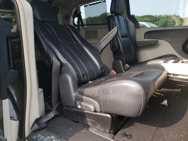 Photo 11 from auction – 2011 CHRYSLER TOWN & CNT with VIN 2A4RR8DGXBR704146
