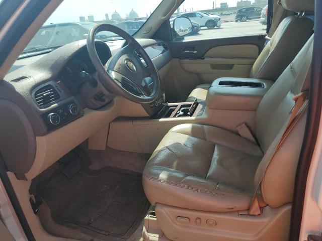 Photo 7 from auction – 2010 CHEVROLET SUBURBAN K with VIN 1GNUKKE37AR267263