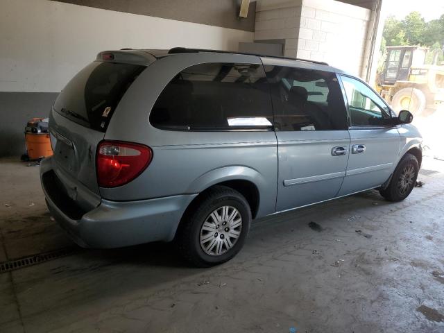 Photo 3 from auction – 2005 CHRYSLER TOWN & COU with VIN 2C4GP44R55R440237