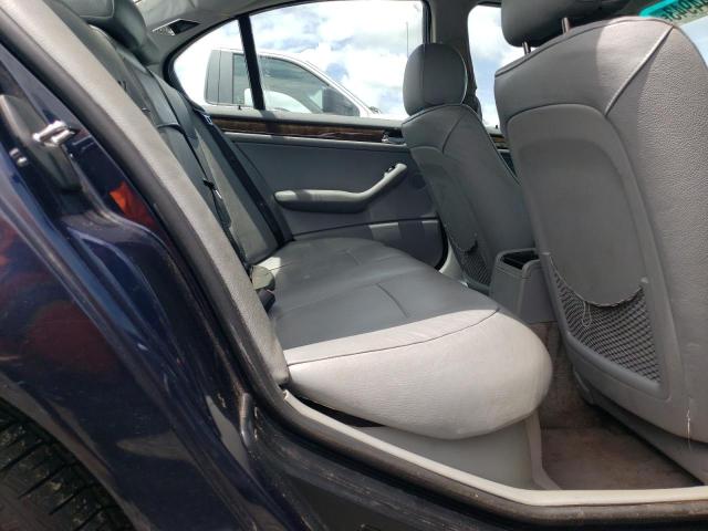 Photo 10 from auction – 2004 BMW 325 I with VIN WBAET37464NJ46898