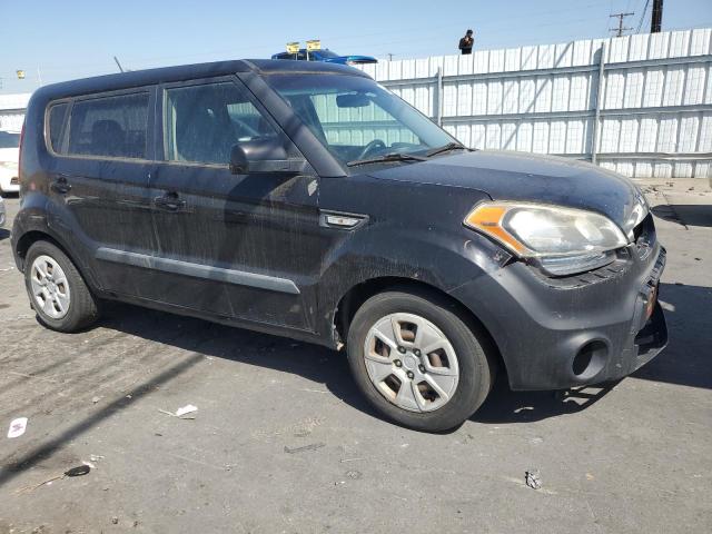 Photo 4 from auction – 2013 KIA SOUL with VIN KNDJT2A53D7614328