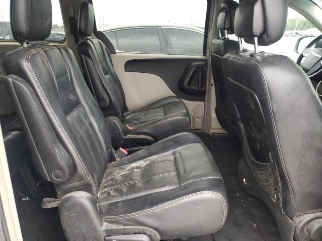Photo 11 from auction – 2013 CHRYSLER TOWN & COU with VIN 2C4RC1BG3DR605172