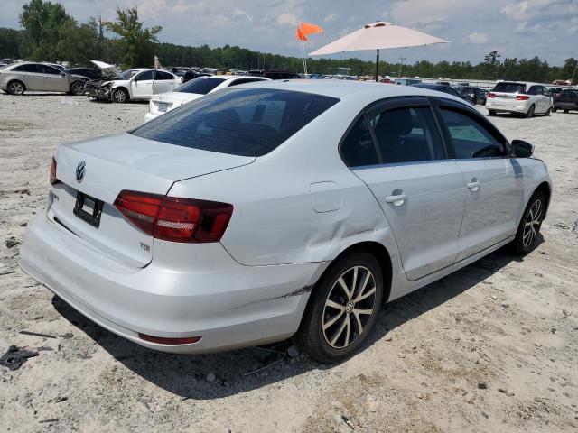 Photo 3 from auction – 2017 VOLKSWAGEN JETTA S with VIN 3VW2B7AJ3HM329039