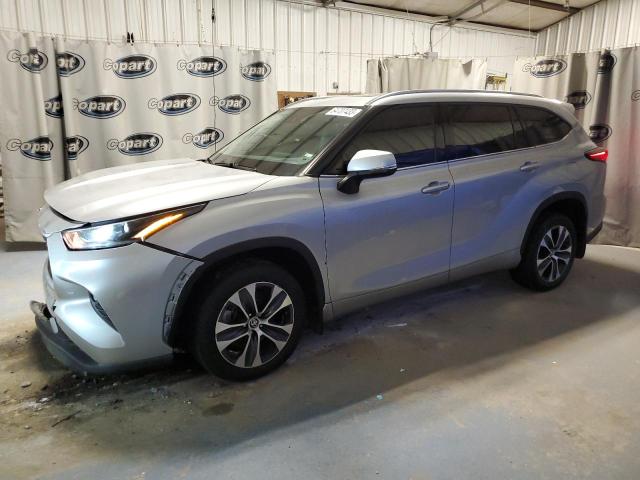 Photo 1 from auction – 2021 TOYOTA HIGHLANDER with VIN 5TDGZRBH8MS525810