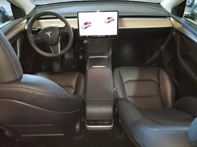 Снимка 8 от търг – 2023 TESLA MODEL Y с VIN 7SAYGAEE4PF699656