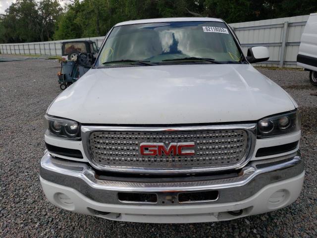 Photo 5 from auction – 2005 GMC NEW SIERRA with VIN 2GTEC13T351147630