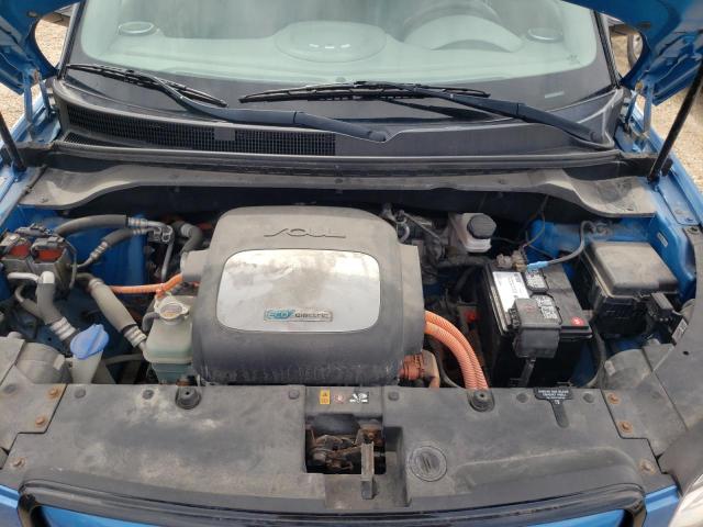 Photo 11 from auction – 2016 KIA SOUL EV + with VIN KNDJX3AE6G7005314