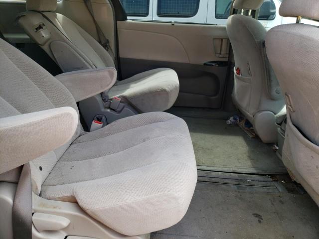 Photo 11 from auction – 2013 TOYOTA SIENNA LE with VIN 5TDKK3DCXDS398670