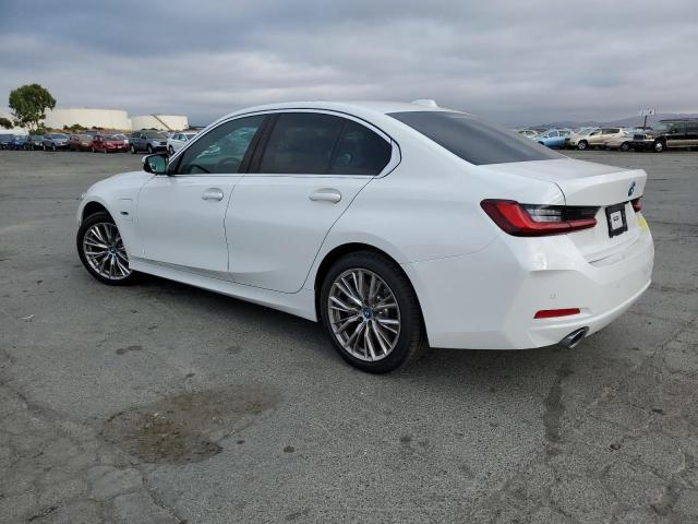Photo 2 from auction – 2023 BMW 330E with VIN 3MW39FF04P8D00795