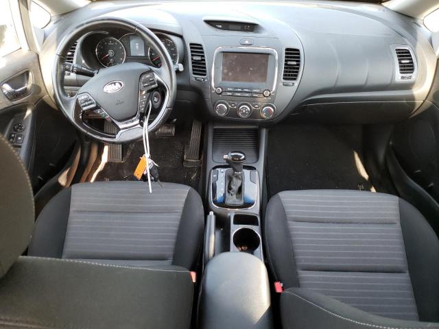 Photo 8 from auction – 2017 KIA FORTE LX with VIN 3KPFL4A73HE093507