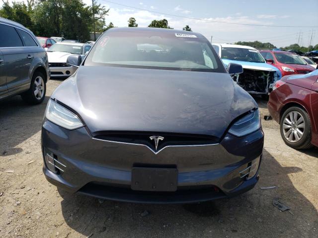 Photo 5 from auction – 2017 TESLA MODEL X with VIN 5YJXCDE21HF052175