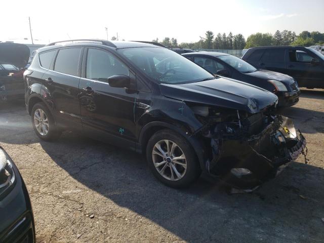 Photo 4 from auction – 2017 FORD ESCAPE SE with VIN 1FMCU9GD6HUF01151