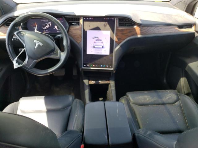 Снимка 8 от търг – 2020 TESLA MODEL X с VIN 5YJXCAE28LF238920