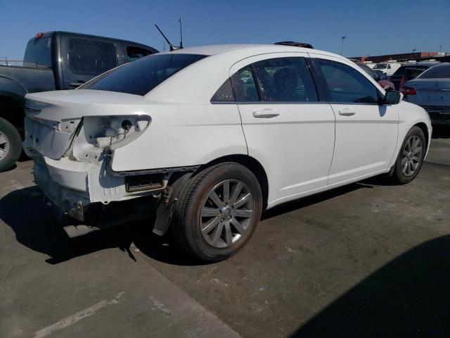 Photo 3 from auction – 2013 CHRYSLER 200 TOURIN with VIN 1C3CCBBG2DN635311