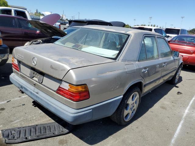 Photo 3 from auction – 1987 MERCEDES-BENZ 300 E with VIN WDBEA30D7HA445878