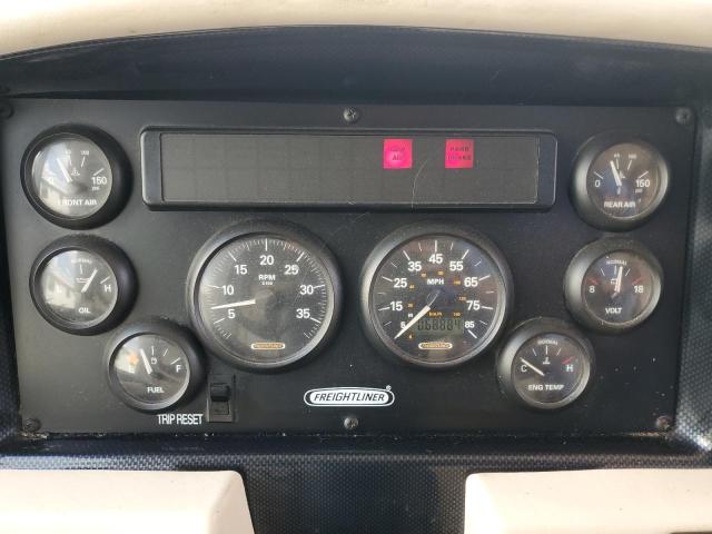 Photo 8 from auction – 2005 FTWD MOTORHOME with VIN 4UZAAHDC14CN57021