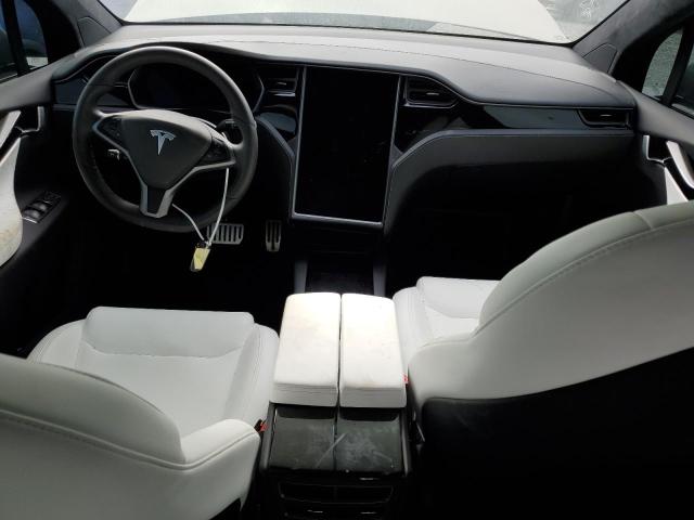 Photo 8 from auction – 2020 TESLA MODEL X with VIN 5YJXCDE41LF237143