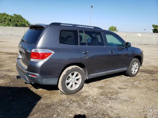 Photo 3 from auction – 2013 TOYOTA HIGHLANDER with VIN 5TDBK3EHXDS272707