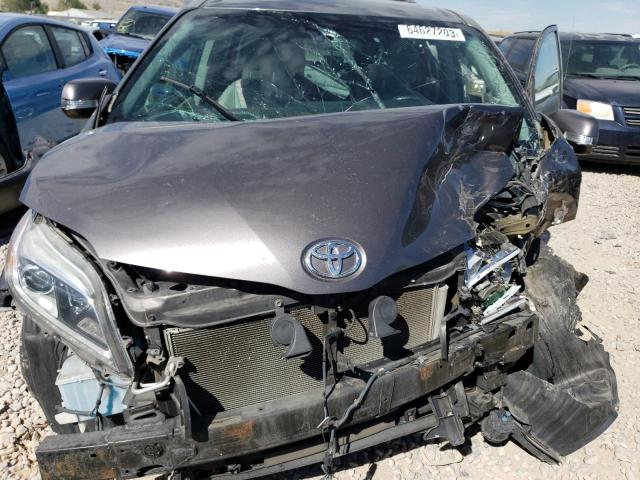 Photo 12 from auction – 2015 TOYOTA SIENNA XLE with VIN 5TDDK3DC2FS105937