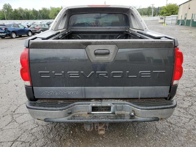 Photo 6 from auction – 2004 CHEVROLET AVALANCHE with VIN 3GNEK12TX4G216511