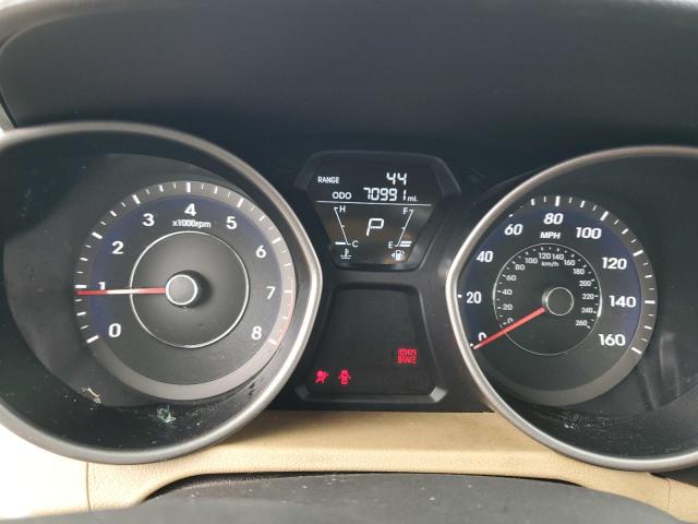Photo 9 from auction – 2013 HYUNDAI ELANTRA GL with VIN 5NPDH4AE5DH445015