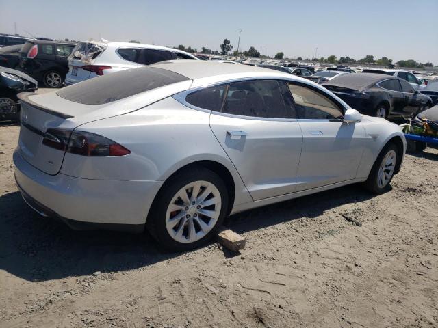 Photo 3 from auction – 2013 TESLA MODEL S with VIN 5YJSA1CN7DFP14699