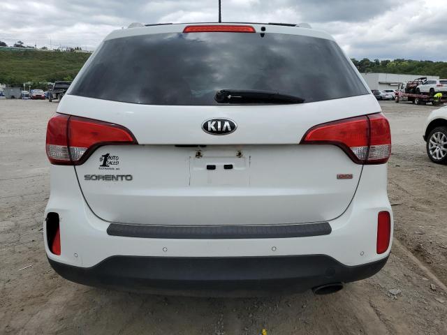 Photo 6 from auction – 2015 KIA SORENTO LX with VIN 5XYKTCA68FG607450