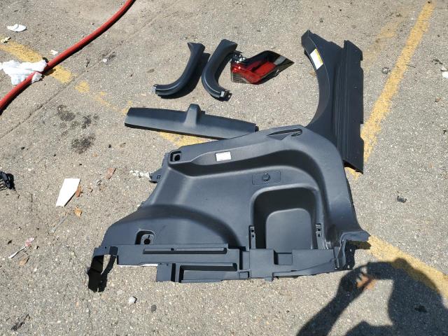 Photo 13 from auction – 2022 TOYOTA RAV4 LIMIT with VIN 2T3Y1RFV7NW227731