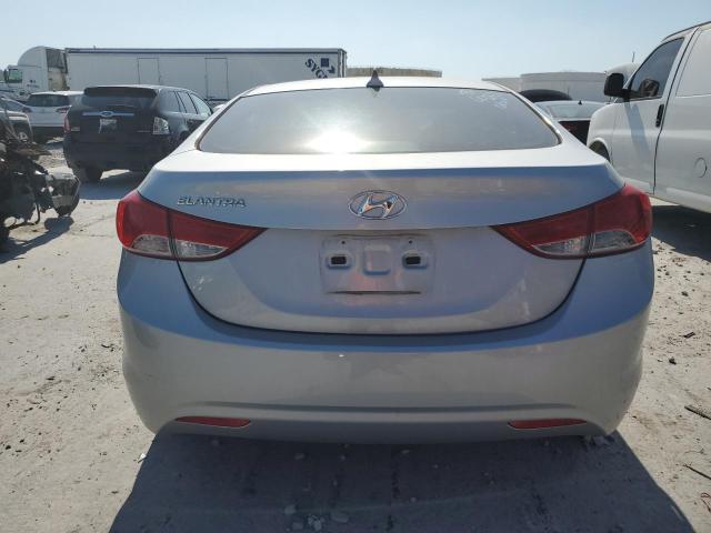 Photo 6 from auction – 2012 HYUNDAI ELANTRA GL with VIN 5NPDH4AE4CH062519