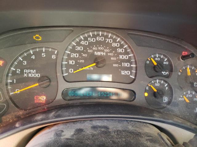 Photo 9 from auction – 2004 CHEVROLET SILVERADO with VIN 2GCEC19T141135496