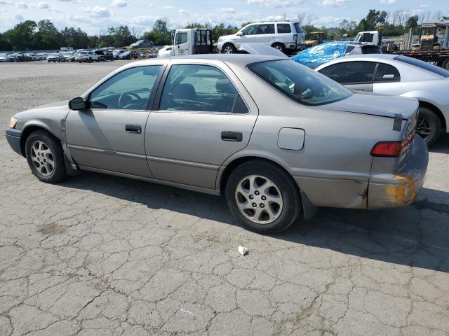 Photo 2 from auction – 1998 TOYOTA CAMRY CE with VIN 4T1BF22K4WU054836