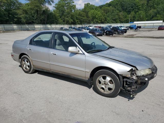 Photo 4 from auction – 1997 HONDA ACCORD SE with VIN 1HGCD5601VA125789