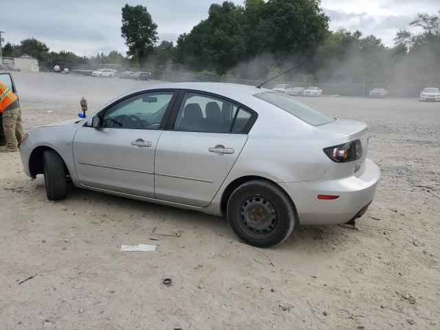 Photo 2 from auction – 2006 MAZDA 3 I with VIN JM1BK12FX61500700