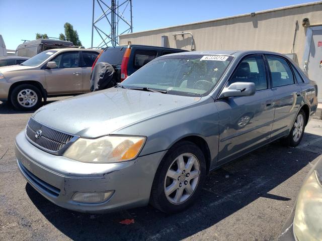 TOYOTA AVALON 2000 with VIN 4T1BF28B0YU057419 - Photo from auction