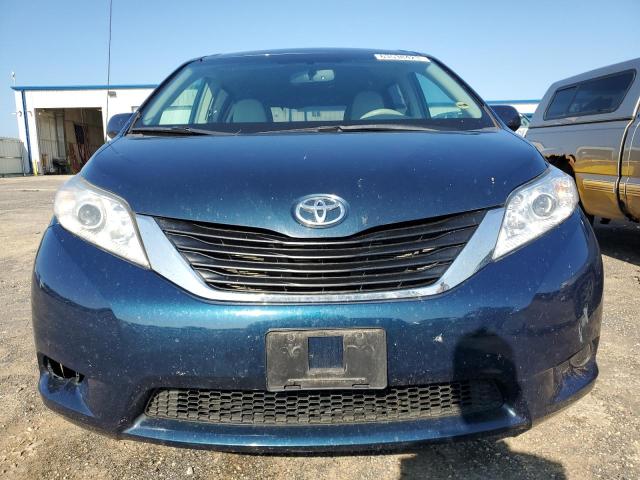 Photo 5 from auction – 2012 TOYOTA SIENNA LE with VIN 5TDKK3DCXCS205772