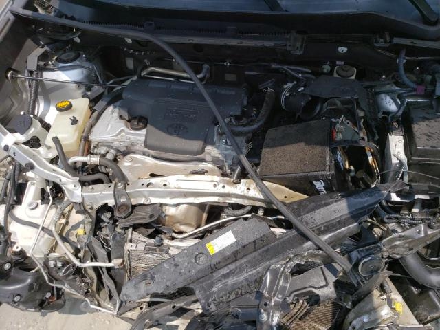 Photo 11 from auction – 2015 TOYOTA RAV4 XLE with VIN 2T3RFREV9FW400495