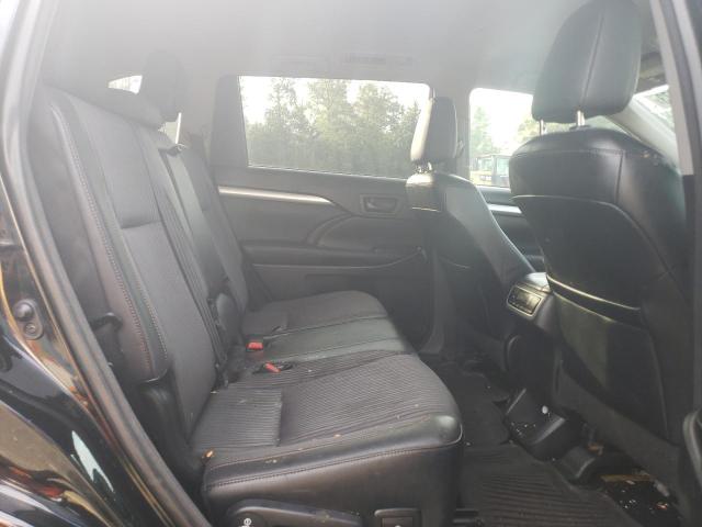 Photo 11 from auction – 2016 TOYOTA HIGHLANDER with VIN 5TDBKRFHXGS255766