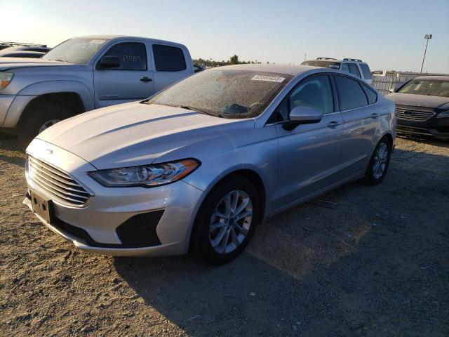 FORD FUSION SE 2019 with VIN 3FA6P0HD5KR135853 - Photo from auction