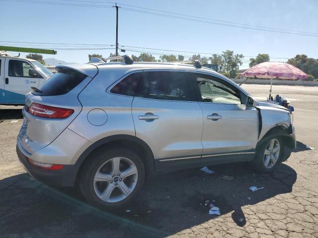 Photo 3 from auction – 2017 LINCOLN MKC PREMIE with VIN 5LMCJ1D97HUL24004