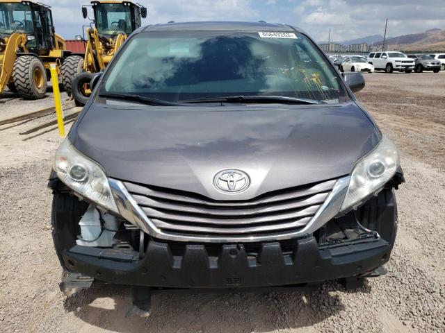 Photo 5 from auction – 2016 TOYOTA SIENNA LE with VIN 5TDKK3DC1GS740186