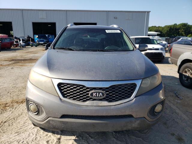 Photo 5 from auction – 2011 KIA SORENTO EX with VIN 5XYKU3A12BG130820