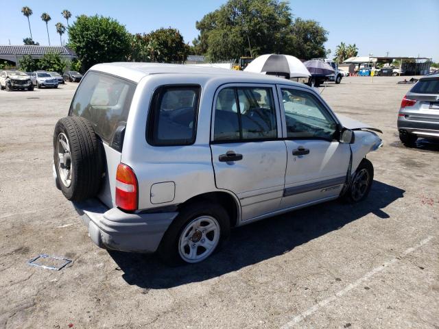 Photo 3 from auction – 1999 CHEVROLET TRACKER with VIN 2CNBE13C4X6936612