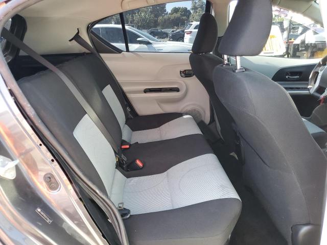 Photo 10 from auction – 2013 TOYOTA PRIUS C with VIN JTDKDTB31D1056258