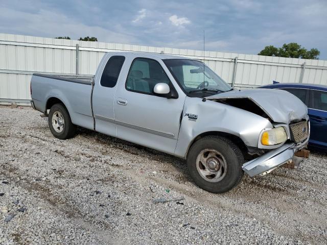 Photo 4 from auction – 2003 FORD F150 with VIN 2FTRX17W53CA06697