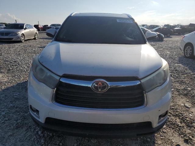 Photo 5 from auction – 2015 TOYOTA HIGHLANDER with VIN 5TDDKRFH8FS138498