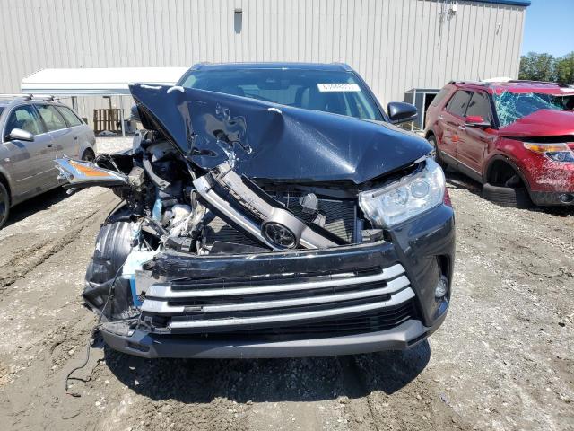 Снимка 5 от търг – 2018 TOYOTA HIGHLANDER с VIN 5TDJZRFH5JS841726